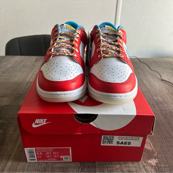 Nike dunk low Qs - Picture 3 of 9